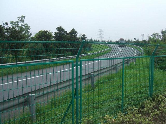 马尾公路护栏网