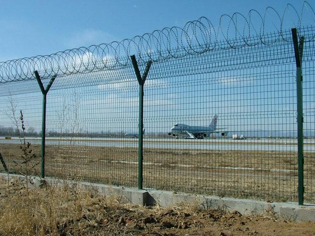 新疆机场护栏网