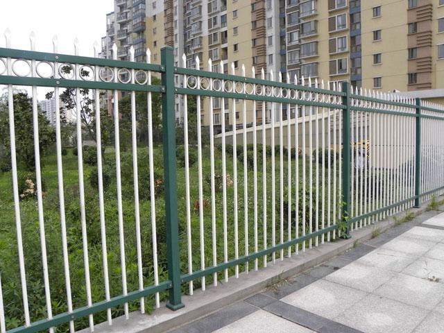 薛城锌钢护栏